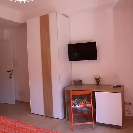 Le Eolie Frühstückspension 3*